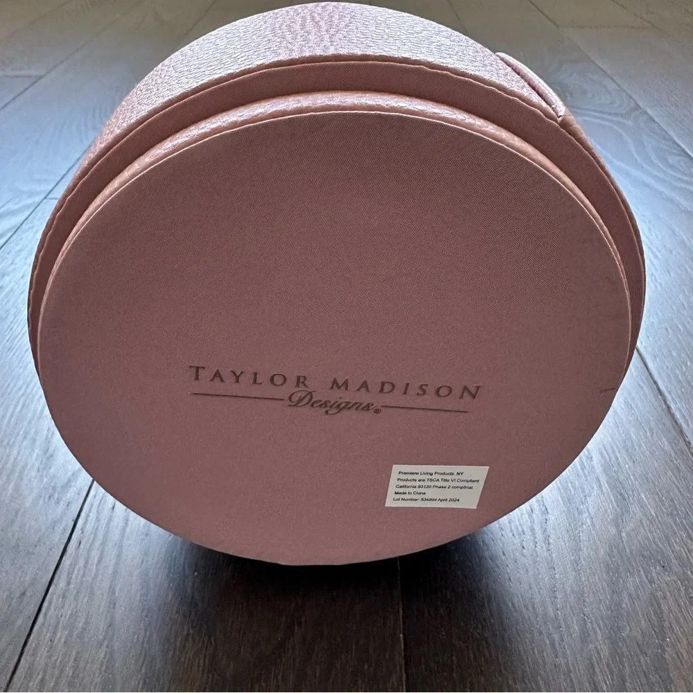 Taylor Madison Designs Pink Faux Leather Rotating Makeup Organizer Brush Holder